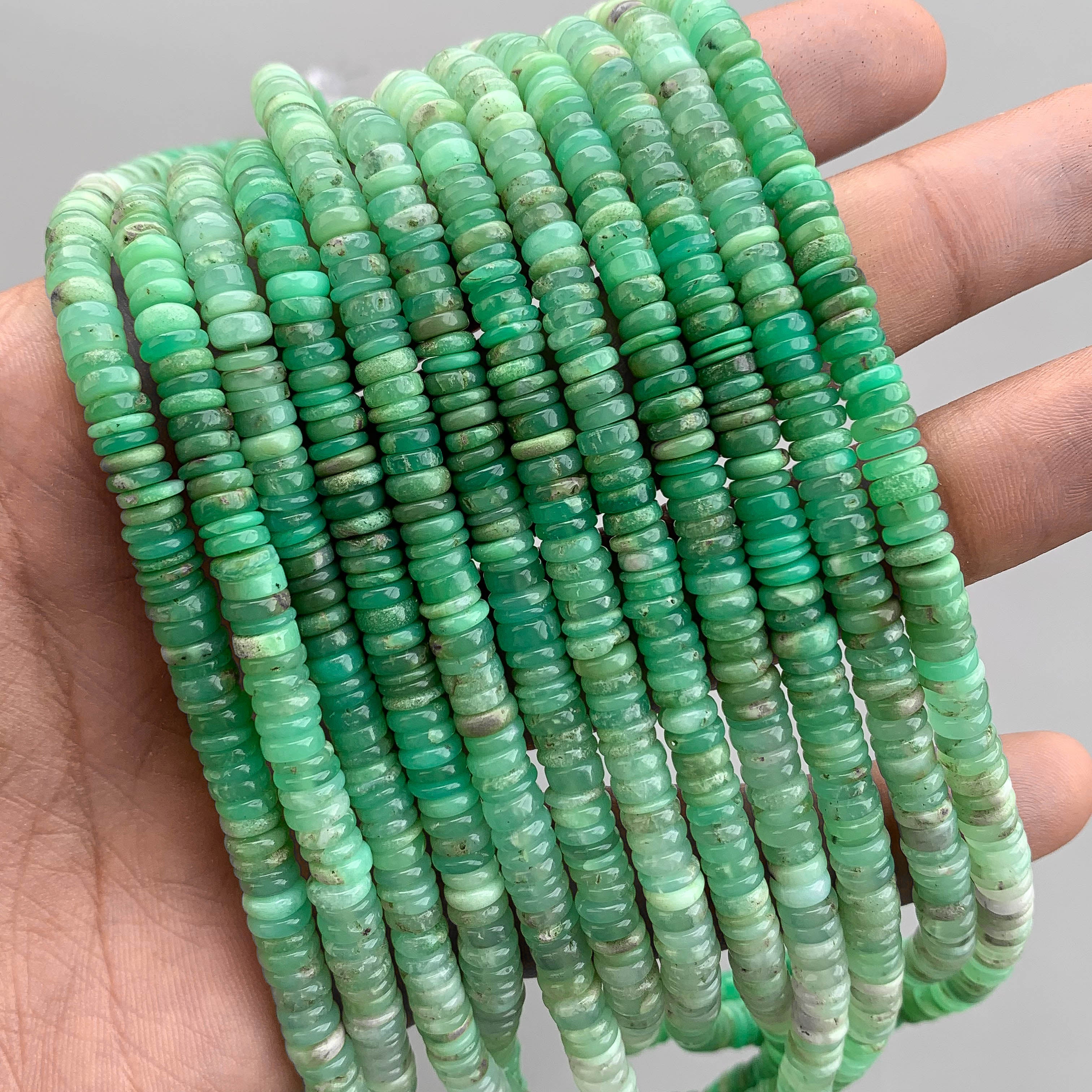 Natural Chrysoprase Smooth Heishi Tyre Beads 6mm – 18″ Semi-Precious Gemstone Beads Strand