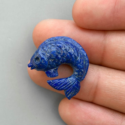 Natural Lapis Lazuli Fish Carving – Semi Precious Gemstone Handmade Carving for Jewelry Making